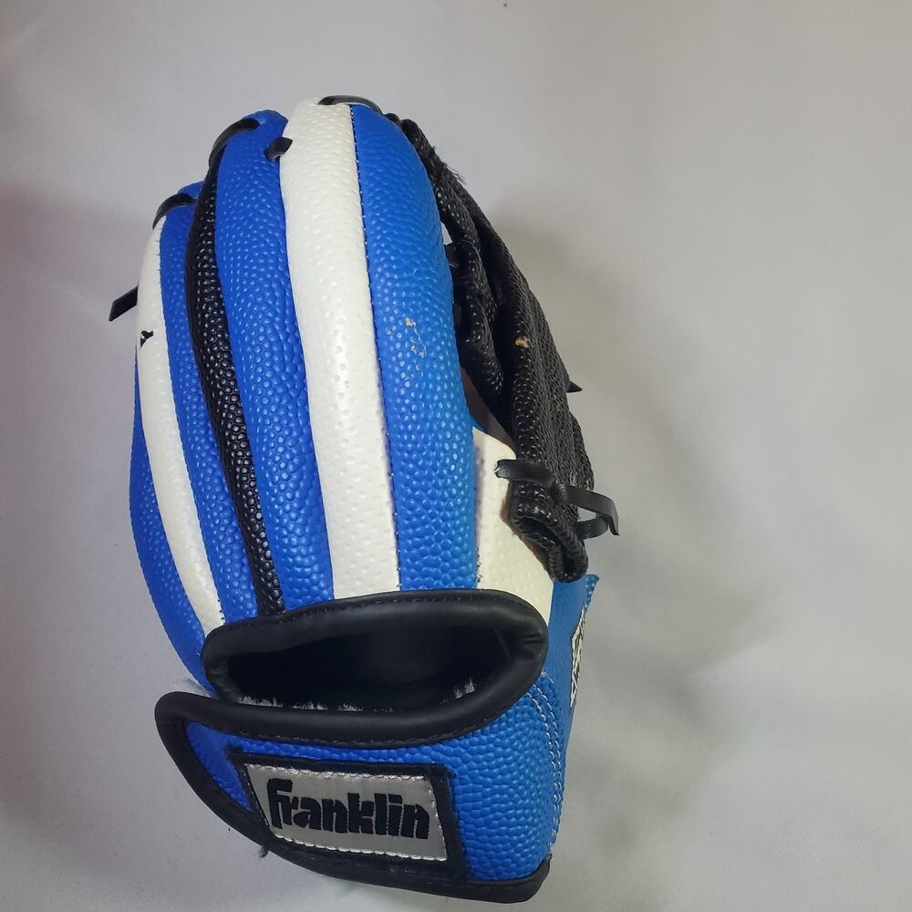 Franklin Baseball Glove 8.5 Inch T-Ball